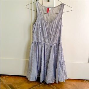 H&M sleeveless dress with flared skirt